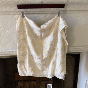Cream and Gold Scarf